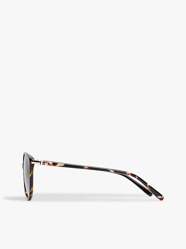 Bold Butterfly Frame Sunglasses Bold Butterfly Frame Sunglasses