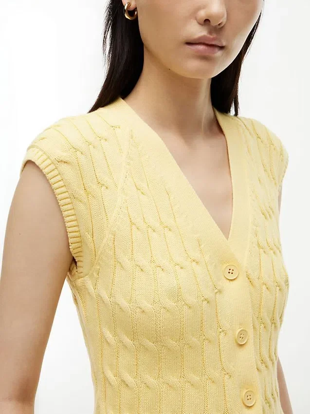 Cable Knit Cardigan Vest Cable Knit Cardigan Vest