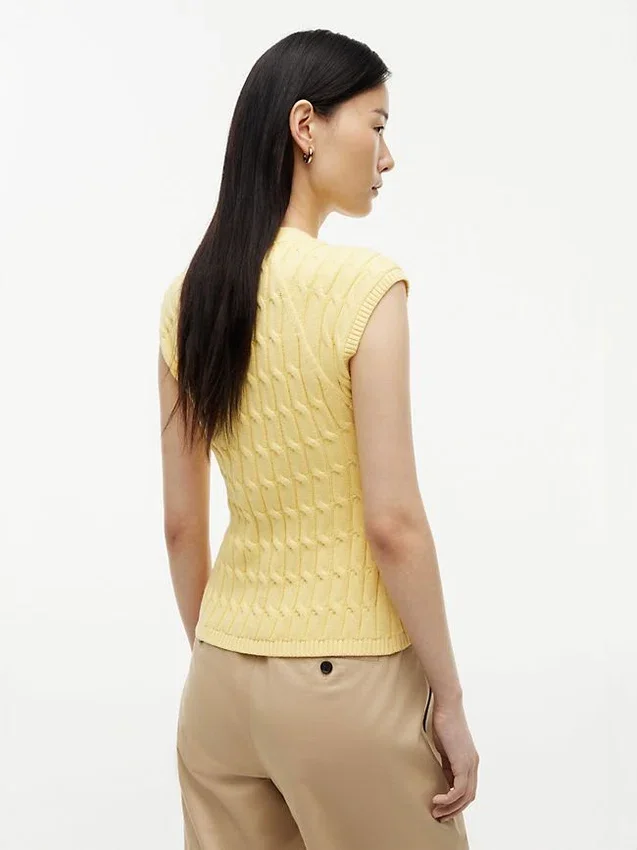 Cable Knit Cardigan Vest Cable Knit Cardigan Vest