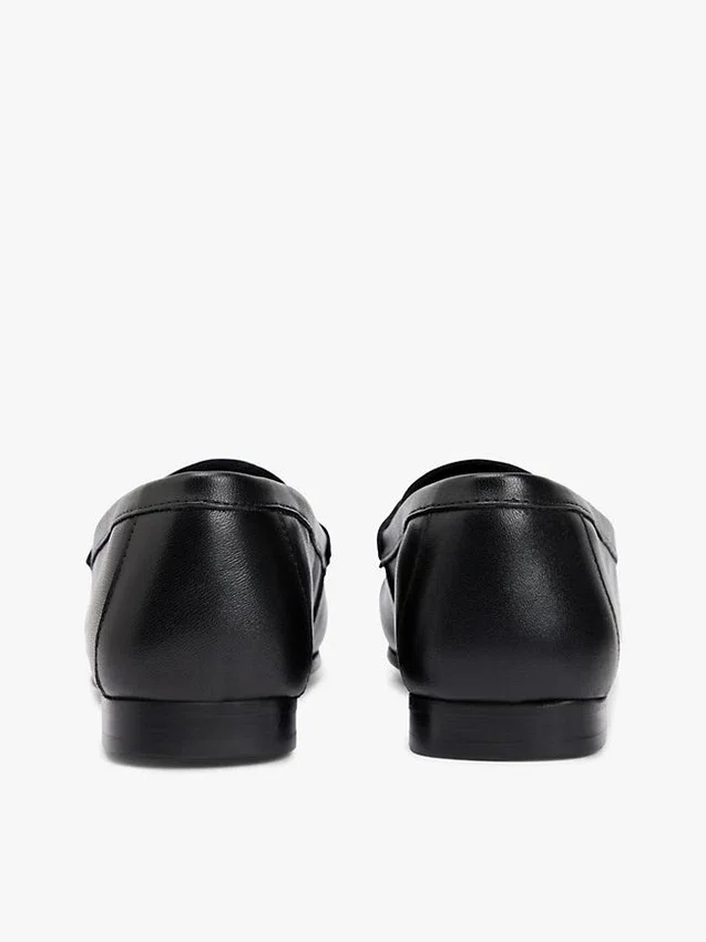 Chain-Link Leather Loafer Chain-Link Leather Loafer