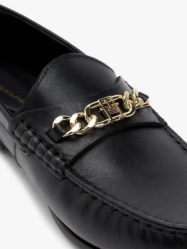 Chain-Link Leather Loafer Chain-Link Leather Loafer