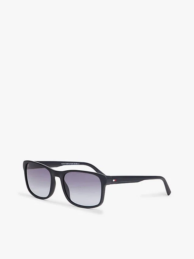 Classic Rectangular Frame Sunglasses Classic Rectangular Frame Sunglasses