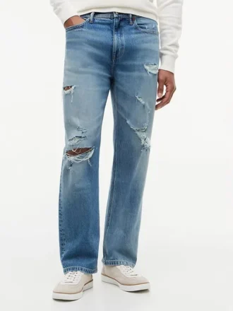 Distressed Loose Jean