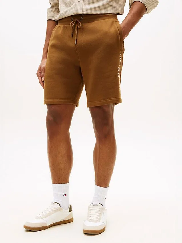 Embroidered Tommy Logo Sweatshort Embroidered Tommy Logo Sweatshort