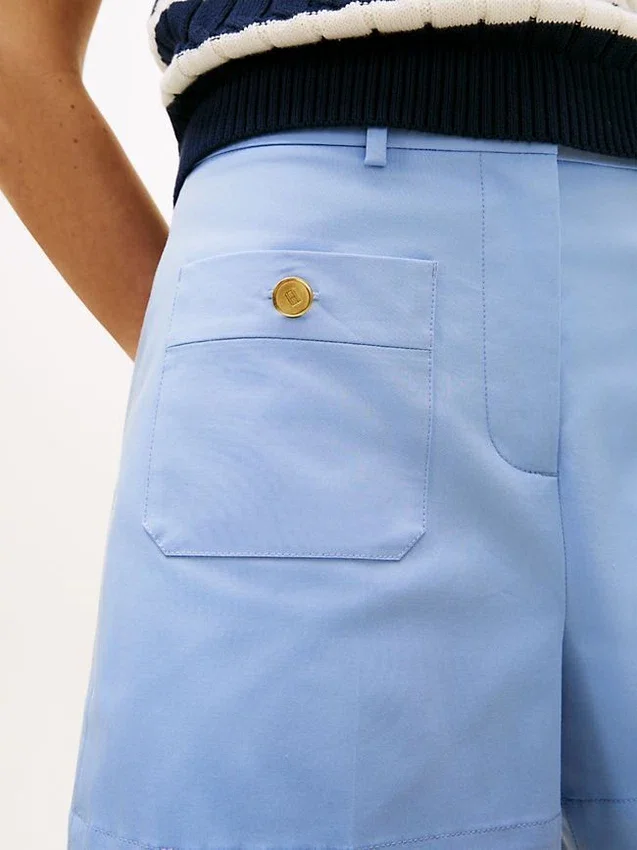 Gold-Button Twill Pocket Short Gold-Button Twill Pocket Short
