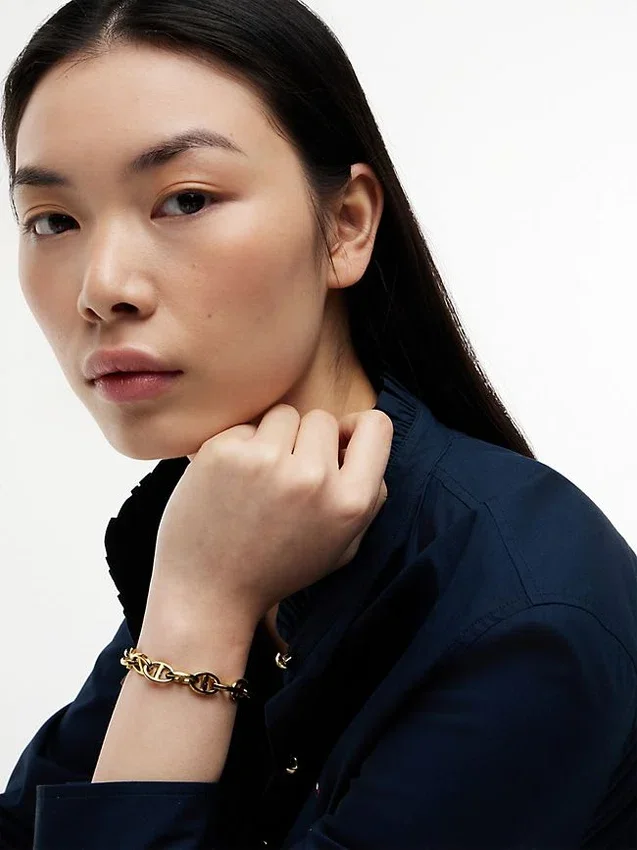 Gold-Plated Mariner-Link Chain Bracelet Gold-Plated Mariner-Link Chain Bracelet