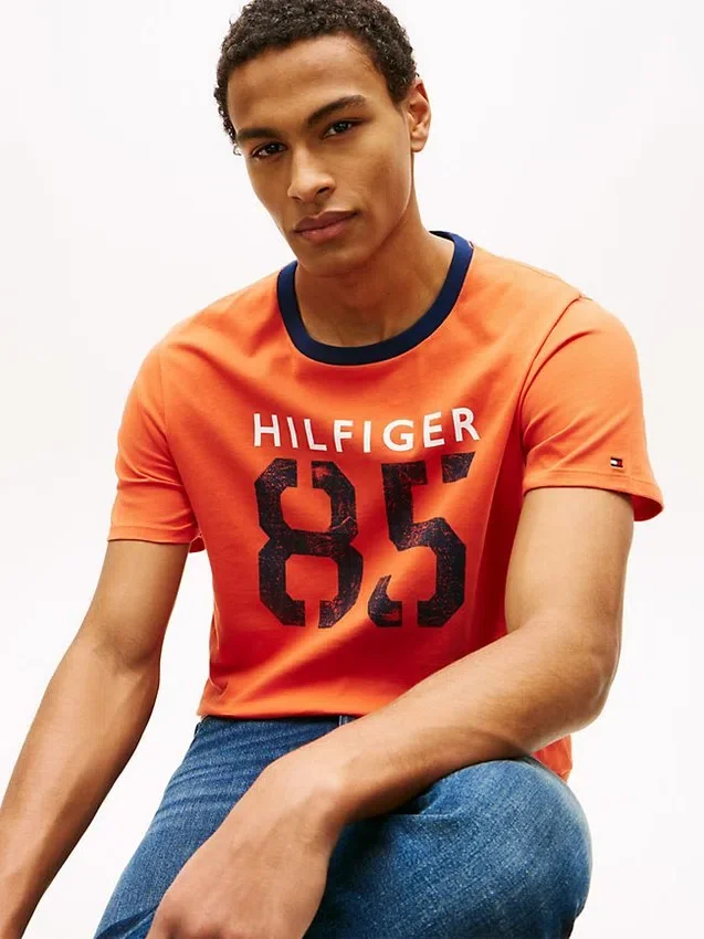 Hilfiger 85 Logo T-Shirt Hilfiger 85 Logo T-Shirt