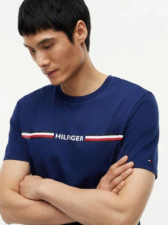 Hilfiger Signature Stripe Logo T-Shirt Hilfiger Signature Stripe Logo T-Shirt