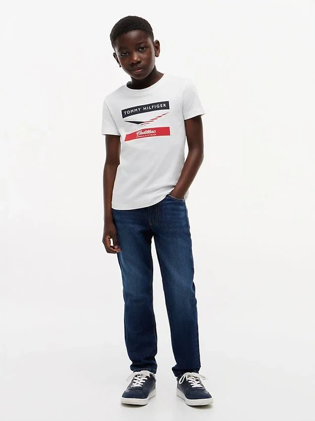 Kids’ Tommy x Cadillac F1® Team Chevron T-Shirt Kids’ Tommy x Cadillac F1® Team Chevron T-Shirt