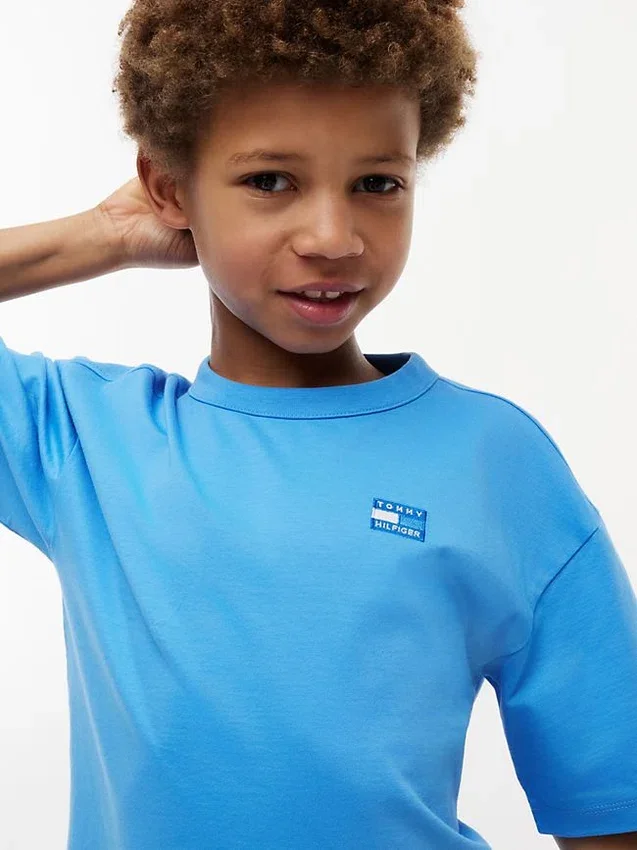 Kids’ Tonal Flag Logo T-Shirt Kids’ Tonal Flag Logo T-Shirt