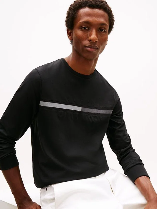 Long-Sleeve Tonal Flag Logo T-Shirt Long-Sleeve Tonal Flag Logo T-Shirt
