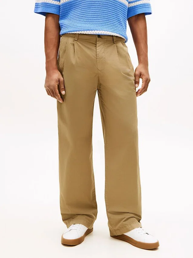 Loose Fit Pleated Paper-Touch Pant Loose Fit Pleated Paper-Touch Pant