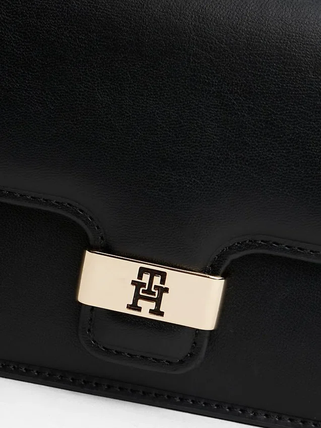 Monogram Clasp Pebbled Flap Clutch Monogram Clasp Pebbled Flap Clutch