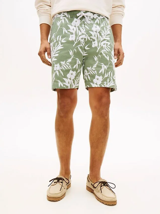 Regular Fit 7″ Tropical Print Short Regular Fit 7″ Tropical Print Short