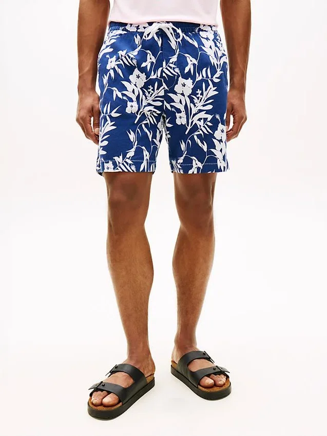 Regular Fit 7″ Tropical Print Short Regular Fit 7″ Tropical Print Short