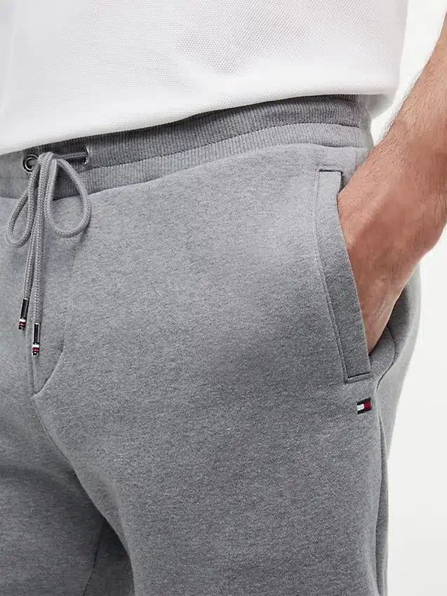 Regular Fit 8″ Brushed Fleece Sweatshort Regular Fit 8″ Brushed Fleece Sweatshort