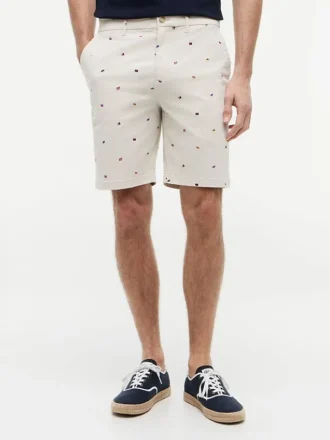 Regular Fit 9″ Sailing Flag Print Short