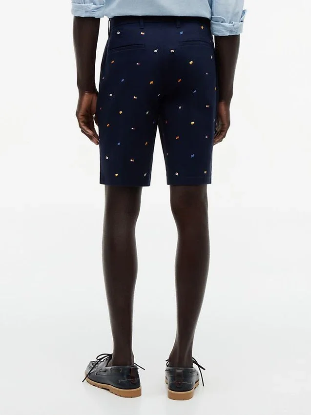 Regular Fit 9″ Sailing Flag Print Short Regular Fit 9″ Sailing Flag Print Short