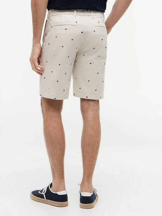 Regular Fit 9″ Sailing Flag Print Short Regular Fit 9″ Sailing Flag Print Short