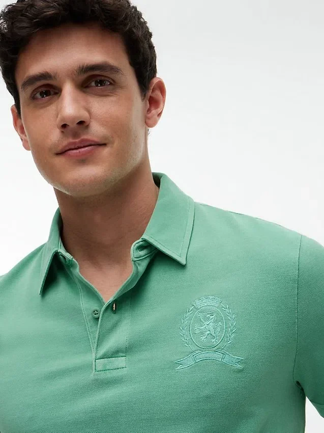 Regular Fit Garment-Dyed Crest Polo Regular Fit Garment-Dyed Crest Polo