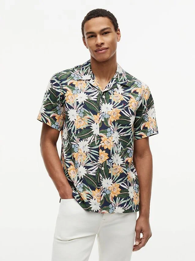 Regular Fit Tropical Floral Camp Shirt Regular Fit Tropical Floral Camp Shirt