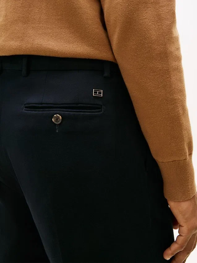 Relaxed Fit Pleated Trouser Relaxed Fit Pleated Trouser