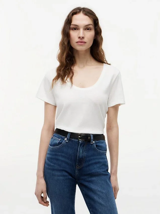 Scoop Neck Linen-Blend T-Shirt Scoop Neck Linen-Blend T-Shirt