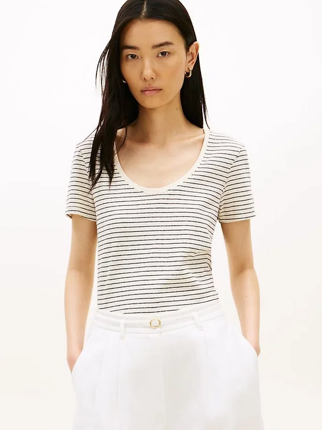 Scoop Neck Linen-Blend T-Shirt Scoop Neck Linen-Blend T-Shirt