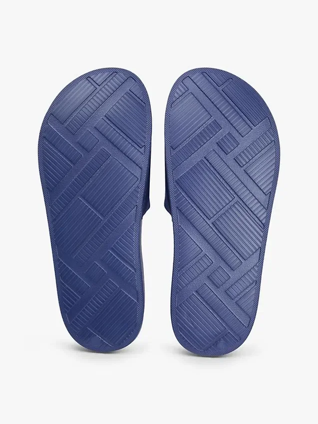 Script Monogram Canvas Pool Slide Script Monogram Canvas Pool Slide