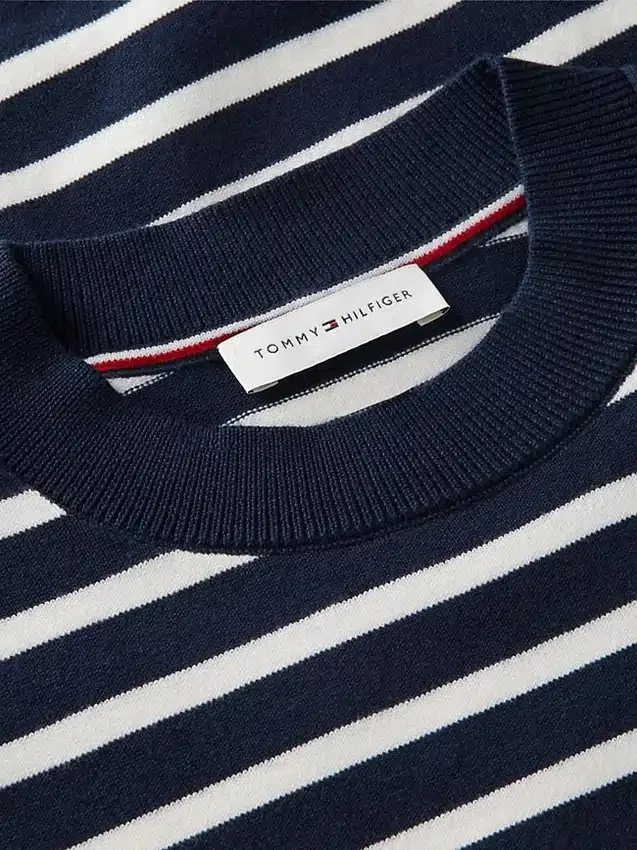 Short-Sleeve Crewneck Sweater Short-Sleeve Crewneck Sweater