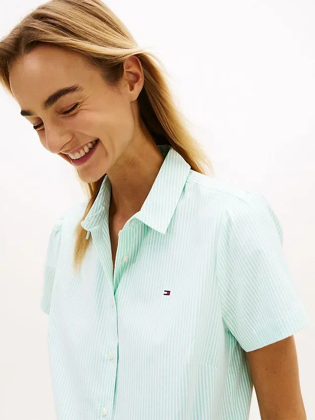 Short-Sleeve Oxford Shirt Short-Sleeve Oxford Shirt