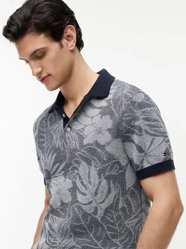 Short-Sleeve Tropical Print Sweater Polo Short-Sleeve Tropical Print Sweater Polo