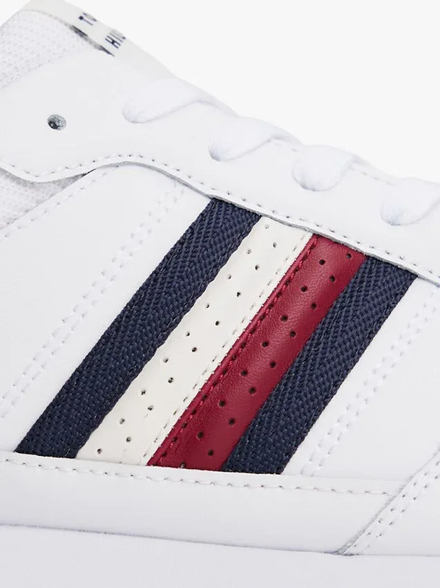 Signature Stripe Leather-Mix Sneaker Signature Stripe Leather-Mix Sneaker