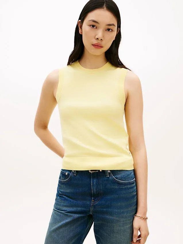 Sleeveless Crewneck Sweater Sleeveless Crewneck Sweater
