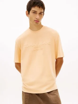 Tommy Jeans Distressed Logo T-Shirt