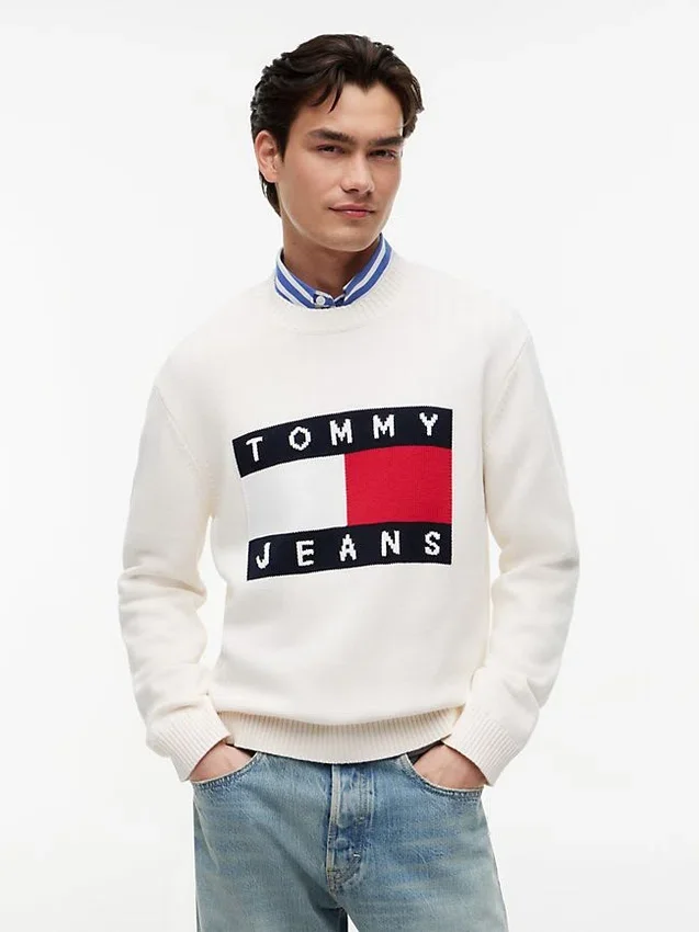Tommy Jeans Flag Logo Crewneck Sweater Tommy Jeans Flag Logo Crewneck Sweater