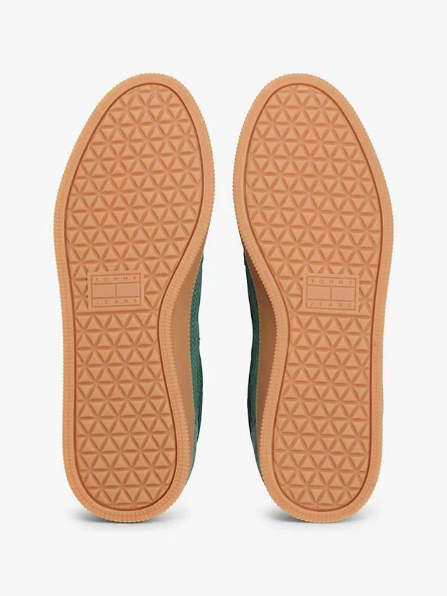 Tommy Jeans Mixed-Texture Skater Sneaker Tommy Jeans Mixed-Texture Skater Sneaker