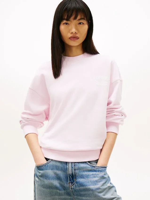 Tommy Jeans Puff Print Boxy Sweatshirt Tommy Jeans Puff Print Boxy Sweatshirt