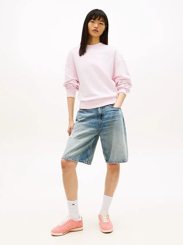 Tommy Jeans Puff Print Boxy Sweatshirt Tommy Jeans Puff Print Boxy Sweatshirt