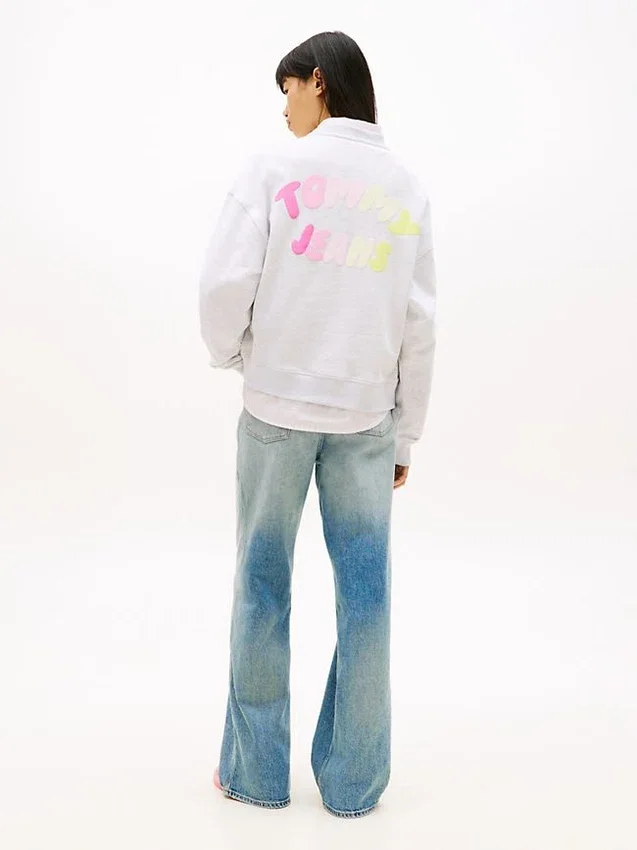 Tommy Jeans Puff Print Boxy Sweatshirt Tommy Jeans Puff Print Boxy Sweatshirt