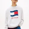Tommy Jeans Wavy Flag Logo Sweatshirt