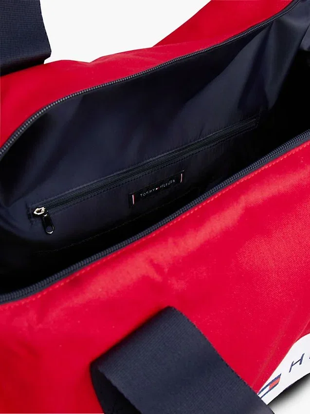 Tommy Logo Colorblock Canvas Duffle Bag Tommy Logo Colorblock Canvas Duffle Bag