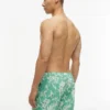 Tropical Print 7″ Swim Trunk