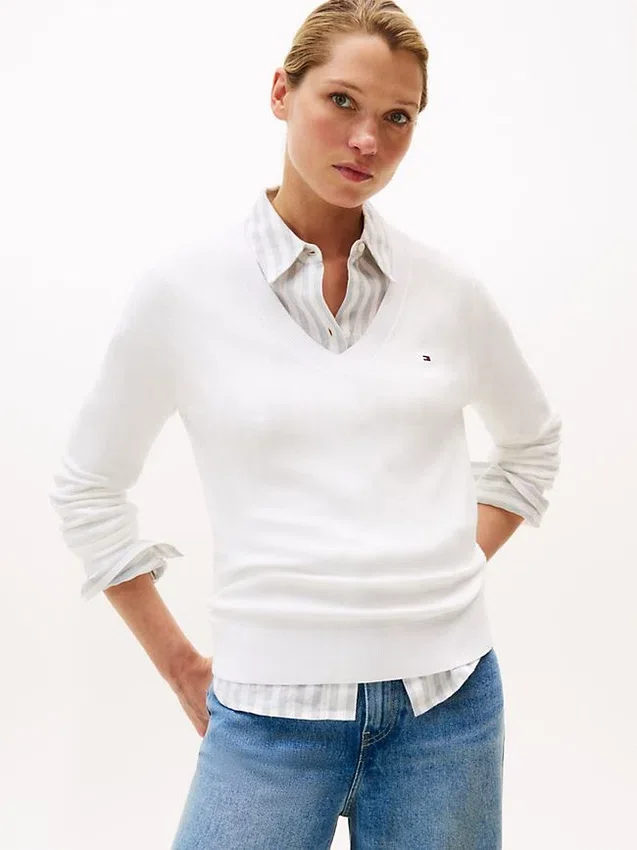 Viscose-Blend V-Neck Sweater Viscose-Blend V-Neck Sweater